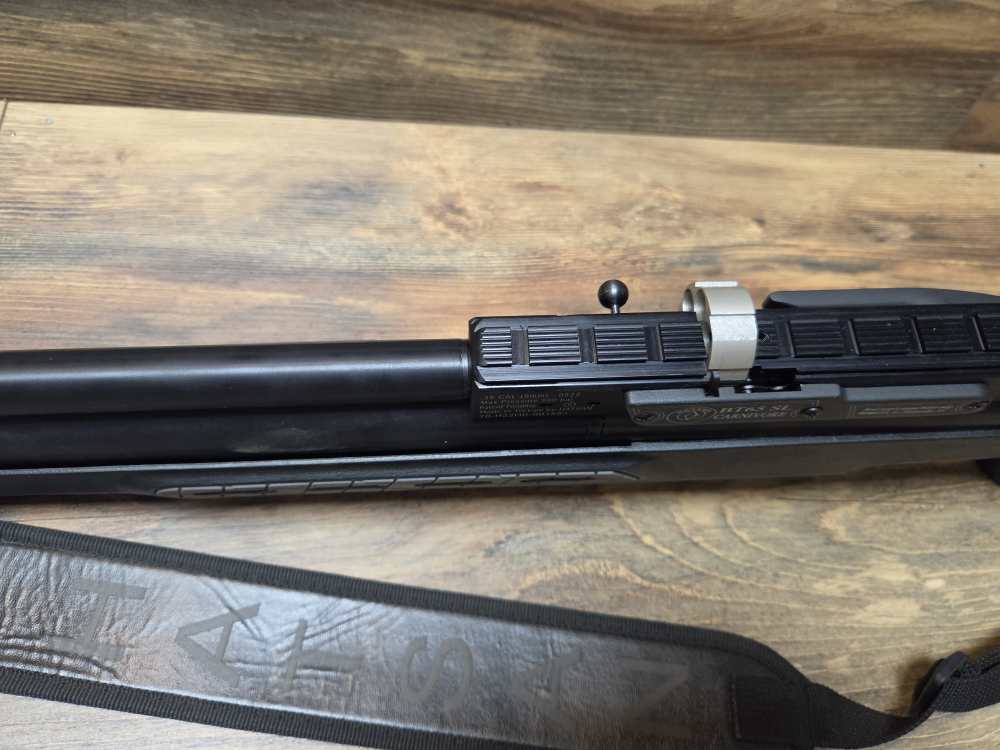 Lightly Used Hatsan BT35 SL Carnivore 35 Caliber PCP Air Rifle W/Extras -img-19