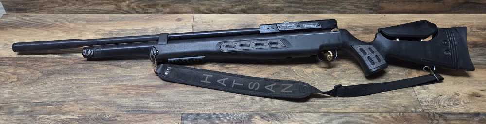 Lightly Used Hatsan BT35 SL Carnivore 35 Caliber PCP Air Rifle W/Extras -img-8