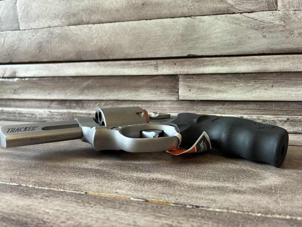 NIB Taurus 692 357 Magnum | 38 Special | 9mm 7 DA/SA IN STOCK-img-12