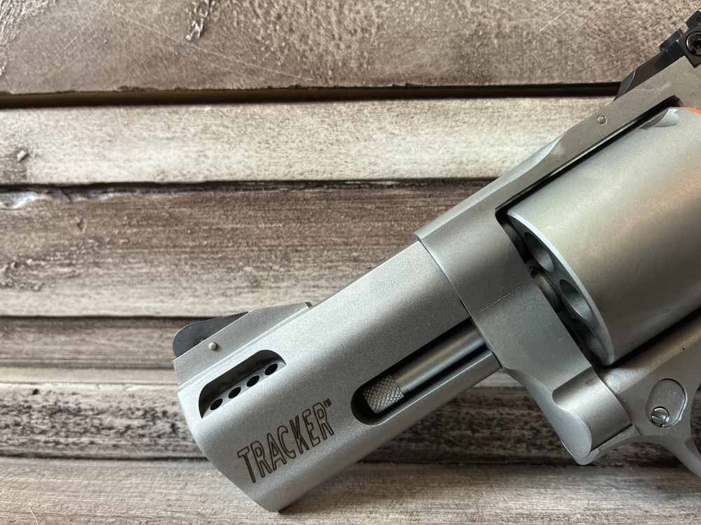 NIB Taurus 692 357 Magnum | 38 Special | 9mm 7 DA/SA IN STOCK-img-10