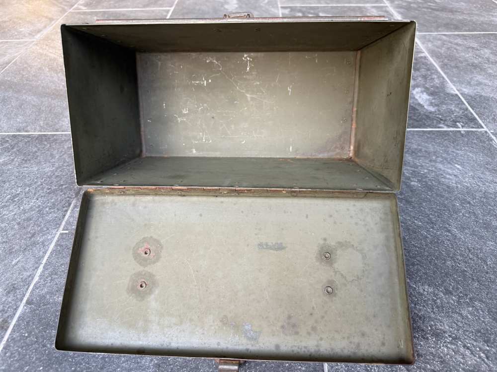 US WWII M17 Ammunition Chest .50 Cal M2 Browning Ammo Box Metal Can Canvas -img-9
