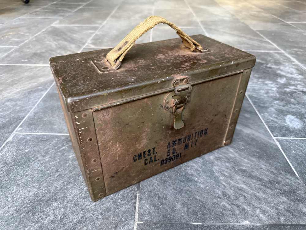US WWII M17 Ammunition Chest .50 Cal M2 Browning Ammo Box Metal Can Canvas -img-0