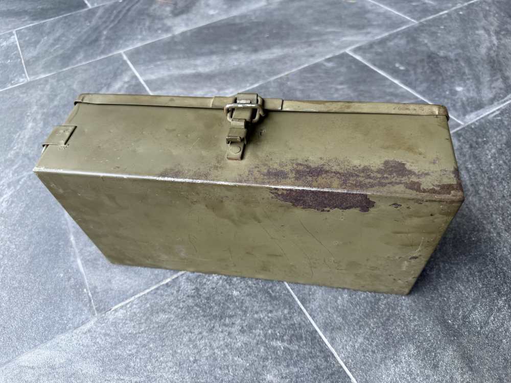 WWII British Bren Light Machine Gun 7.92mm Ammo Magazine Box Transit Can-img-2
