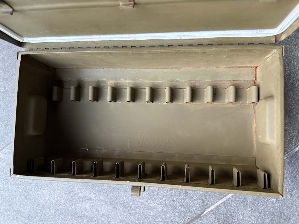 WWII British Bren Light Machine Gun 7.92mm Ammo Magazine Box Transit Can-img-4