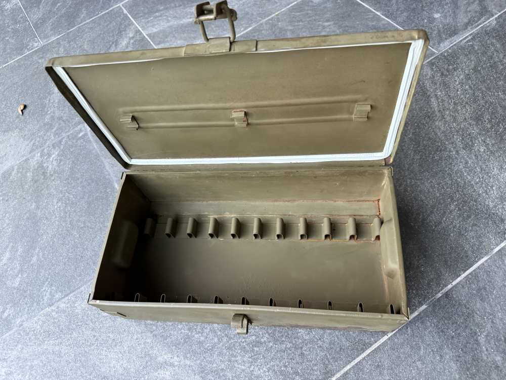 WWII British Bren Light Machine Gun 7.92mm Ammo Magazine Box Transit Can-img-1