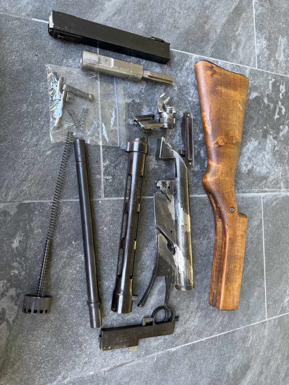 TITLE: Finnish Suomi KP/-31 M31 9mm Parts Kit WWII SMG Wood Stock Surplus  -img-5