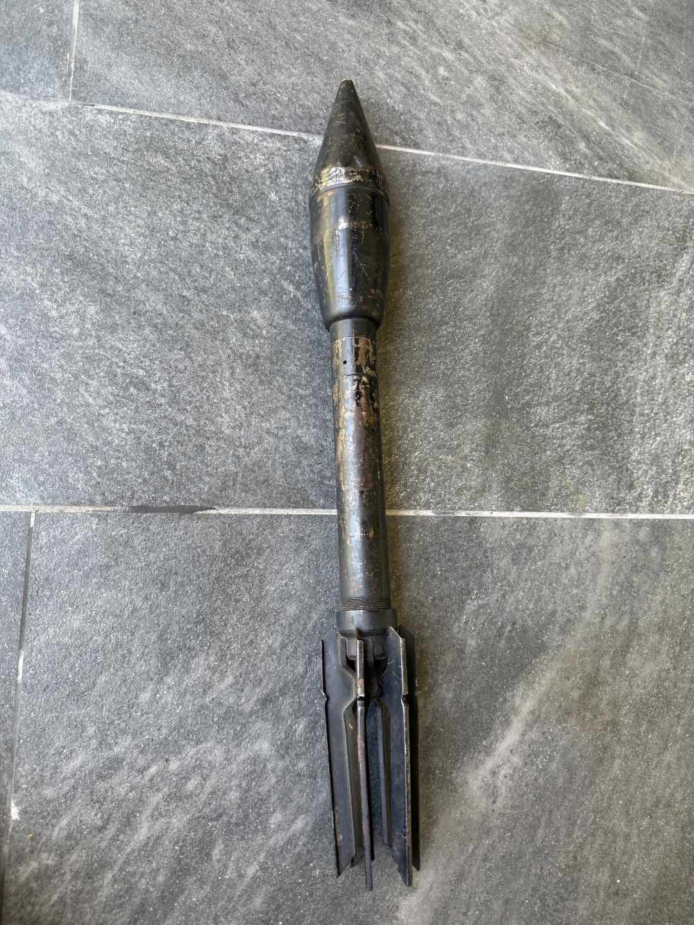 US WWII M7A1 2.36 Inch Bazooka Practice Rocket Inert Ordnance Relic-img-0