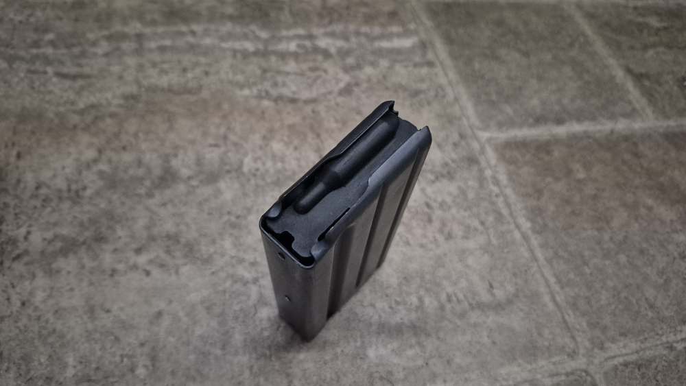 ARMALITE AR-180 MAGAZINES 20RD 40RD HOWA COSTA MESA STERLING PRE-BAN -img-3
