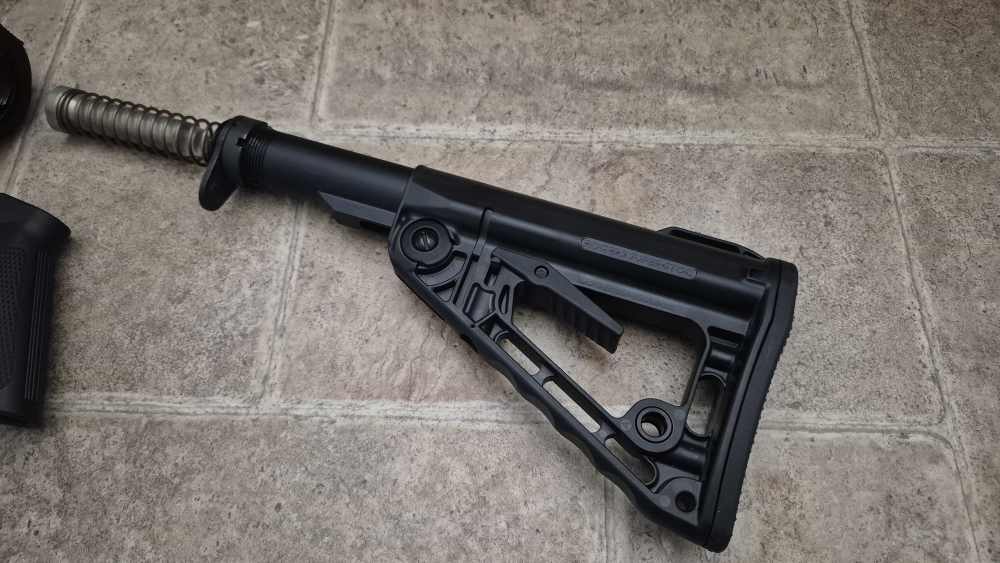 ROGERS SUPER STOC COMPLETE STOCK SET AR-15 NON COLT 223 5.56 COLLAPSIBLE-img-7