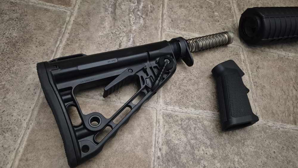 ROGERS SUPER STOC COMPLETE STOCK SET AR-15 NON COLT 223 5.56 COLLAPSIBLE-img-12
