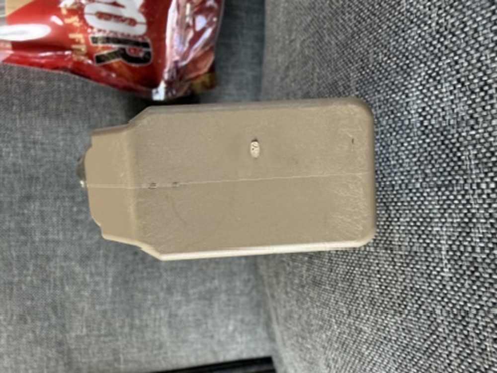 4 - Palm AK Mags Translucent 30 rd 2 FDE, 2 black -img-5