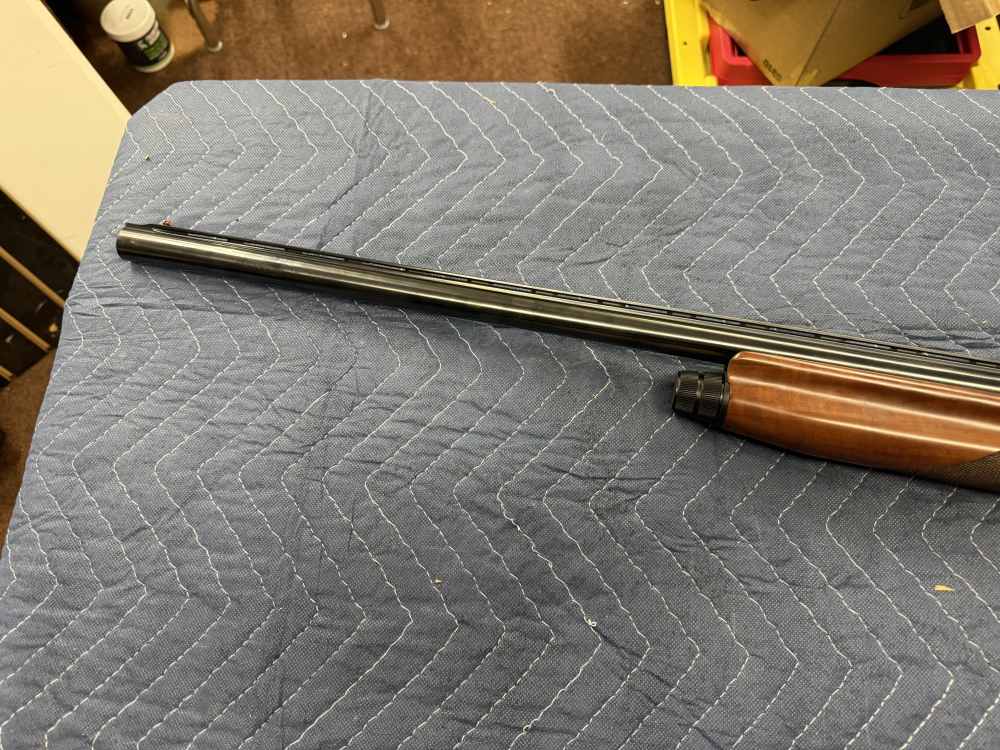 Beautiful Benelli Montefeltro 12ga with wood No reserve -img-9