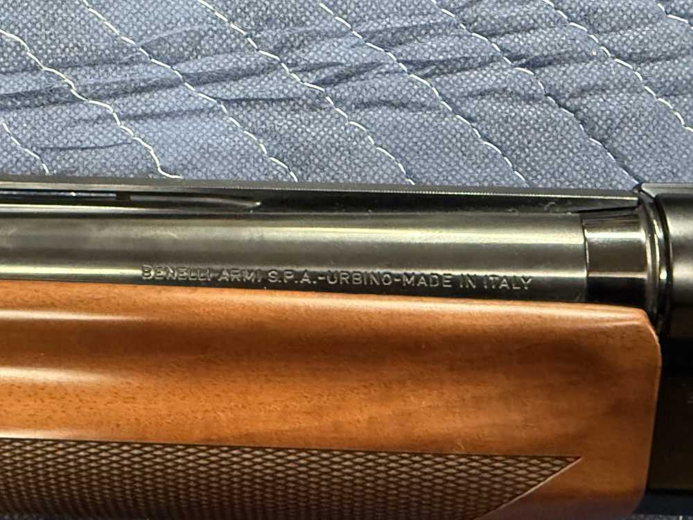 Beautiful Benelli Montefeltro 12ga with wood No reserve -img-10