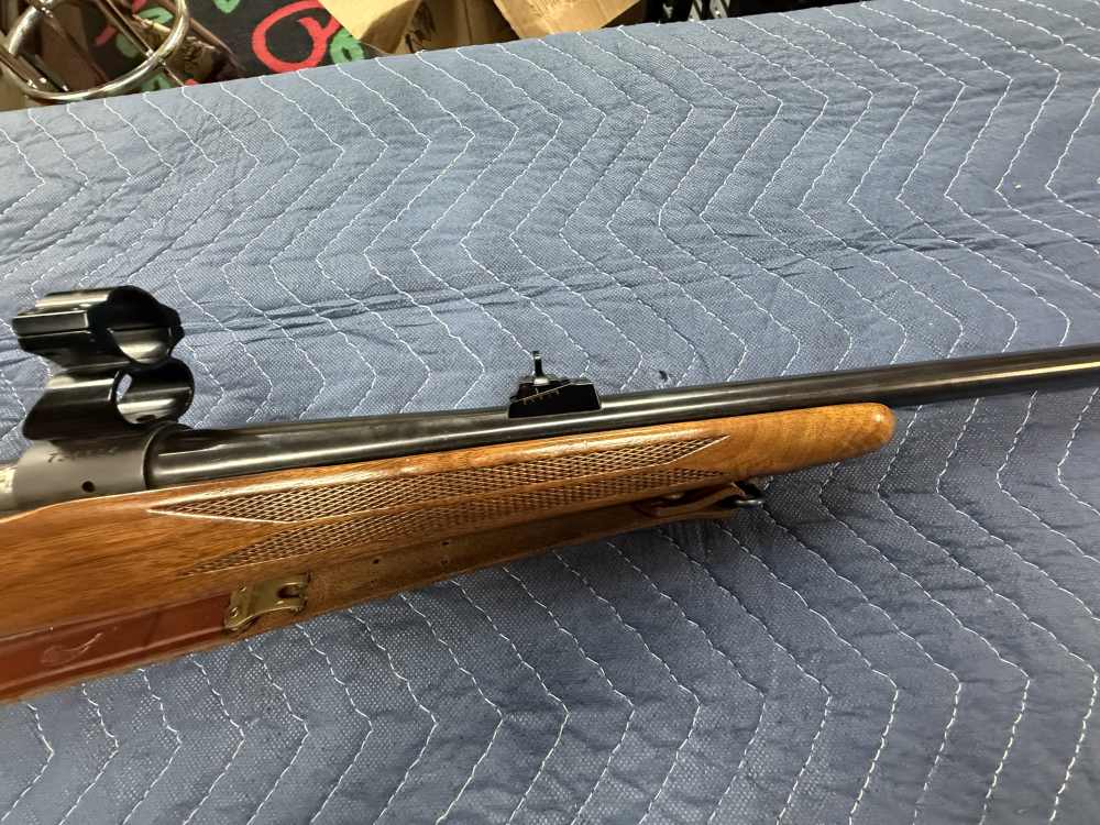 Very Nice Winchester Model 70 In 225 Winchester Hard to Find -img-6