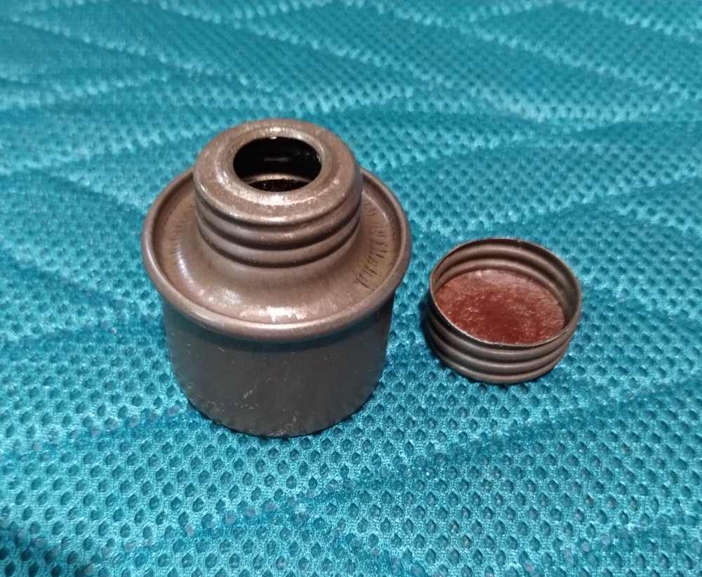 Russian oil can-img-2