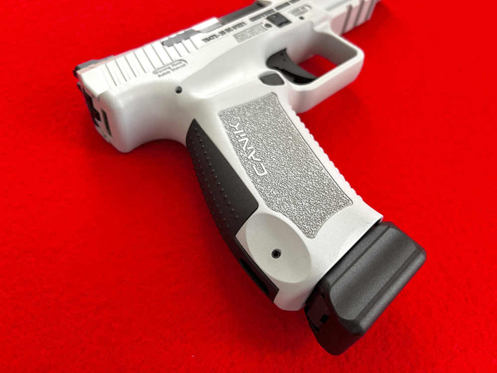 Canik TP9SFX White Out Edition 9mm - RARE - Ltd run of 2000 !-img-12