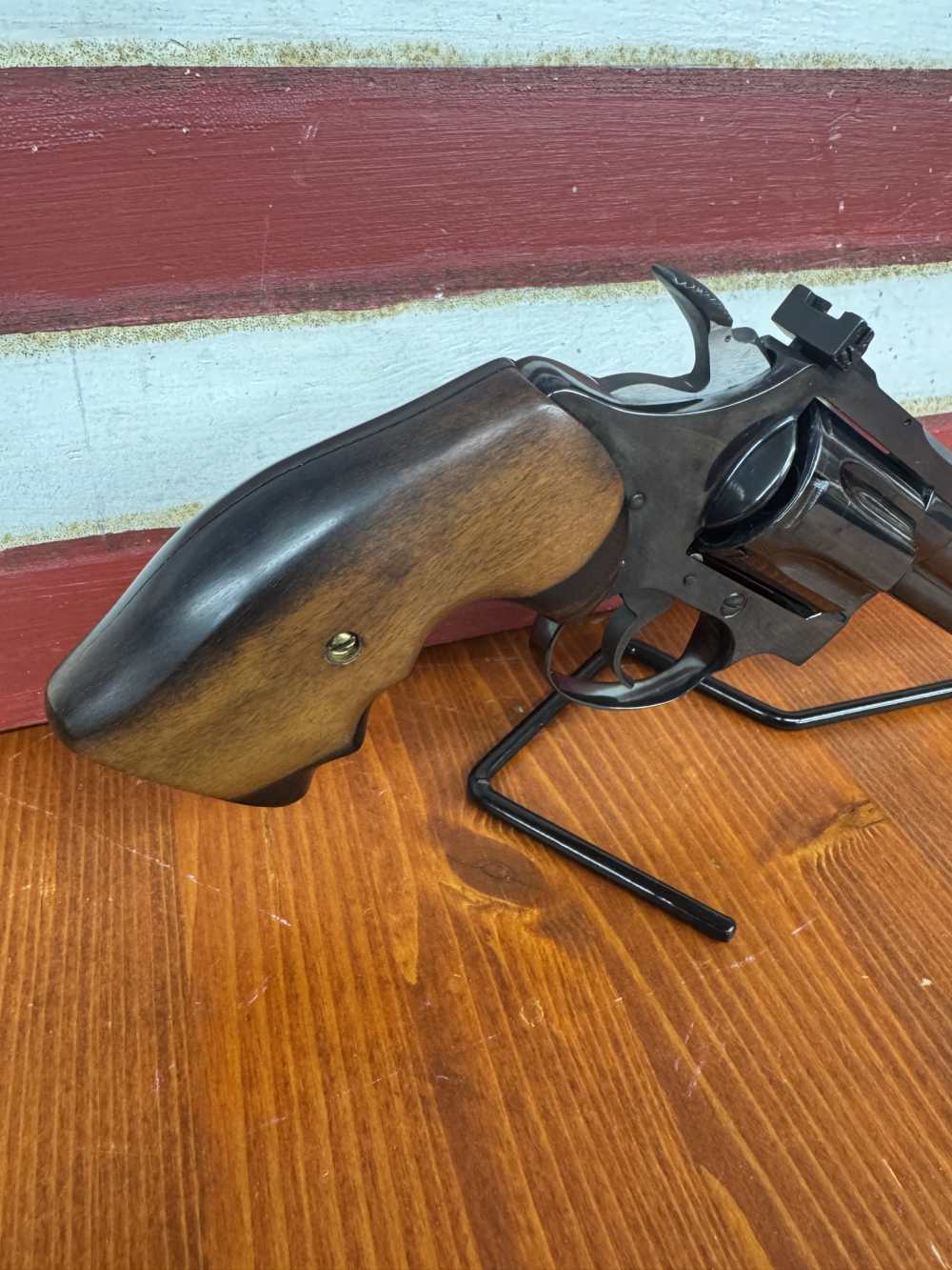Colt Diamondback – .38 Special – 2.5" – Blued-img-3
