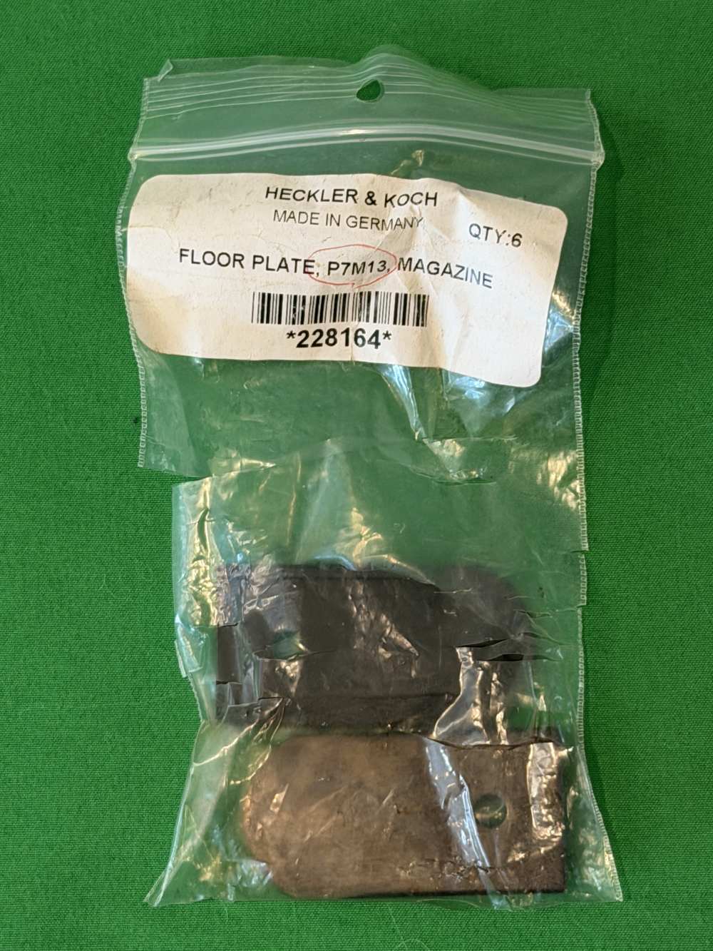 HK P7  P7M13 ORIGINAL GERMANY SPARE PARTS LOT, THE KIT EVERY P7 OWNER NEEDS-img-4