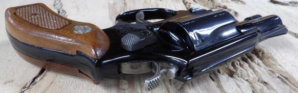 Smith and Wesson Model 37 Airweight 1980's Like New!-img-5