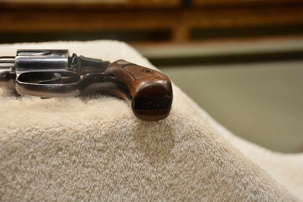 S&W model 37 snubnose-img-4