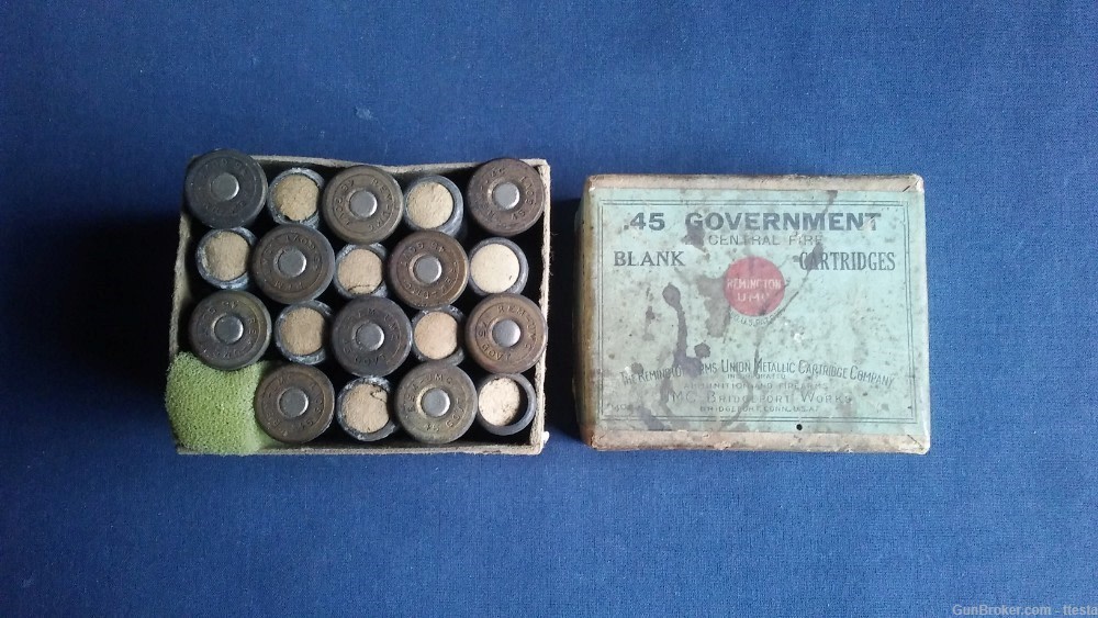 Vintage Remington UMC 45 Government Trapdoor Blanks Ammo  2-Piece Box 19rds-img-2