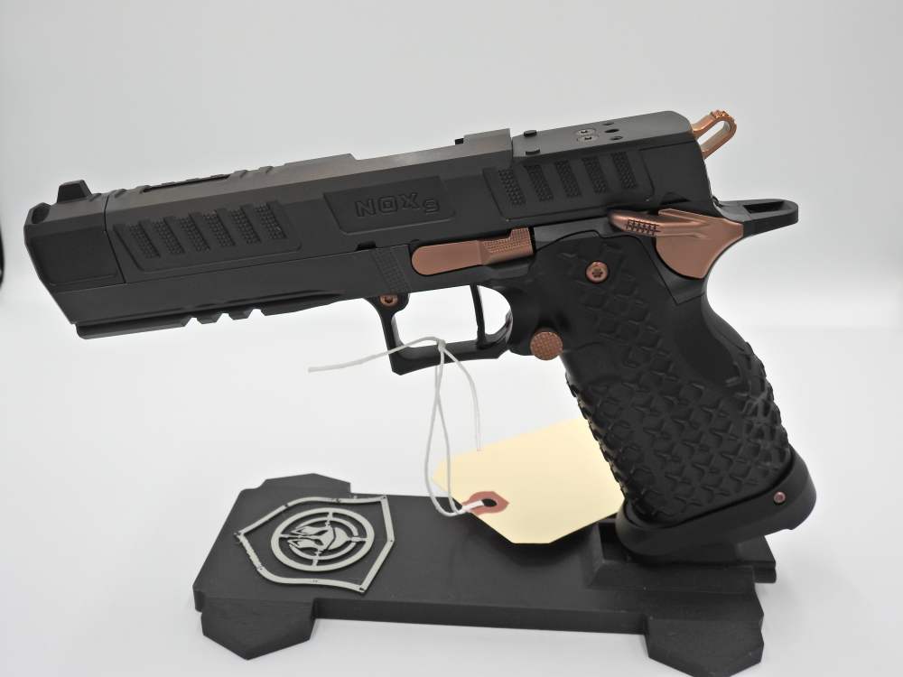 Jacob Grey NOX 9-img-1