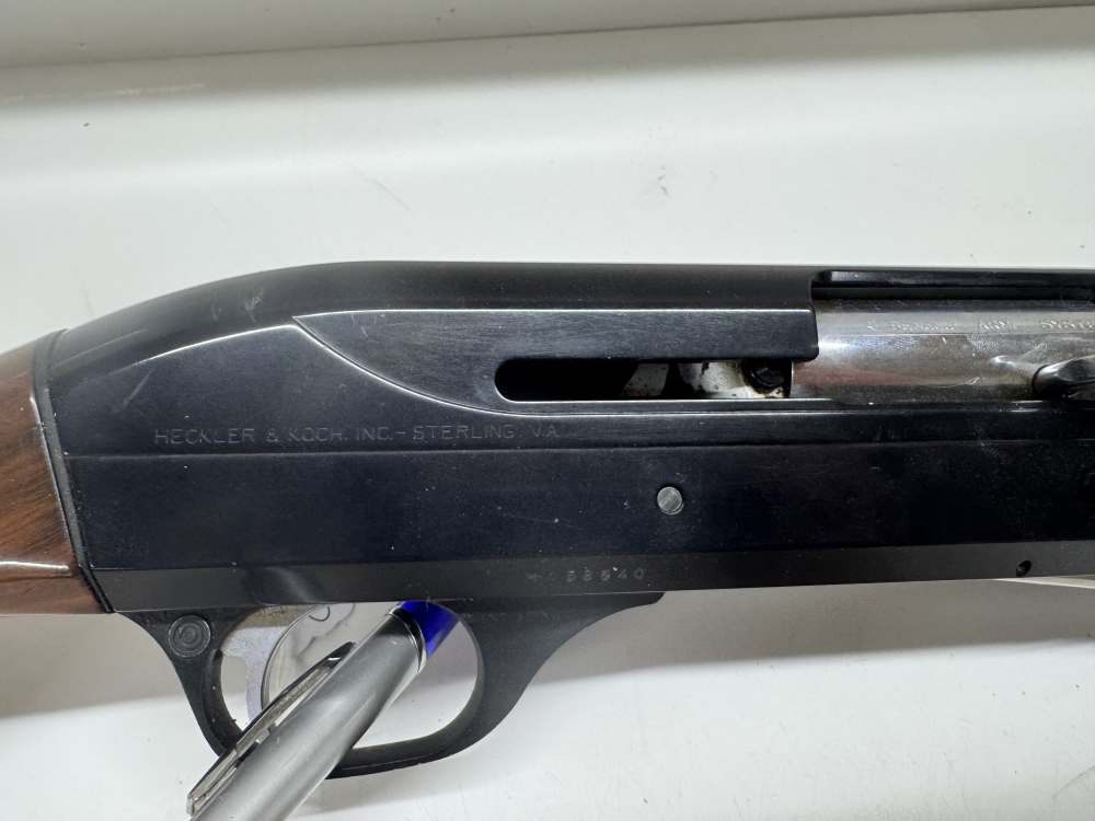 Benelli Montefeltro Super 90 Heckler and Koch 12 Gauge Magnum-img-2