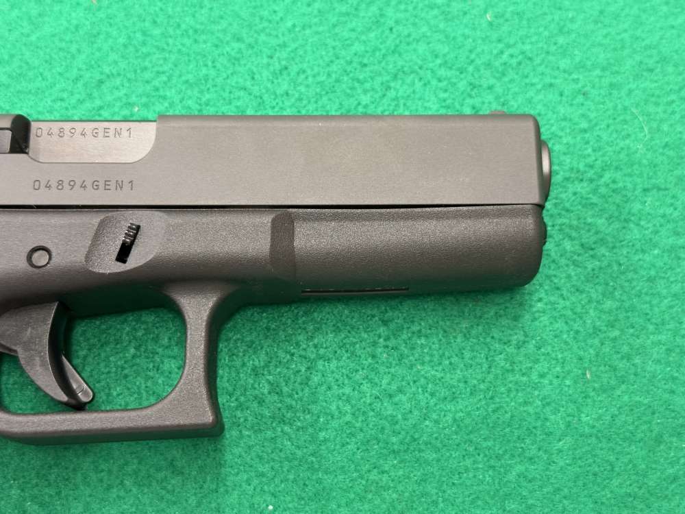 Glock 17 Gen 1 Classic 9mm 4.25" Bbl-img-8