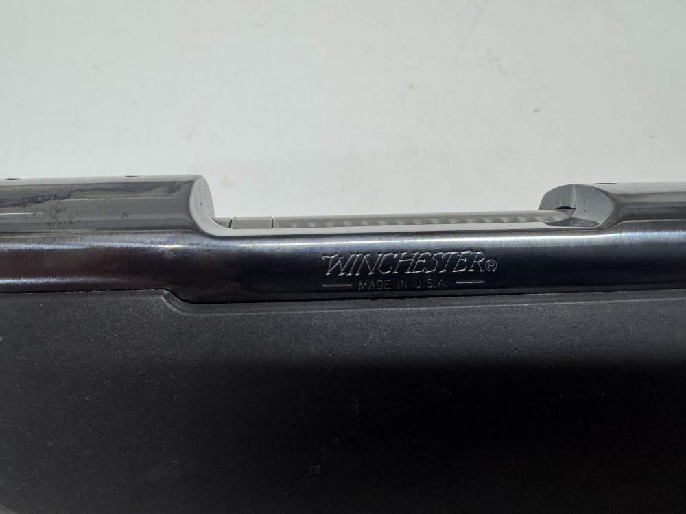 Winchester 70 Ultimate Shadow 325 WSM-img-11