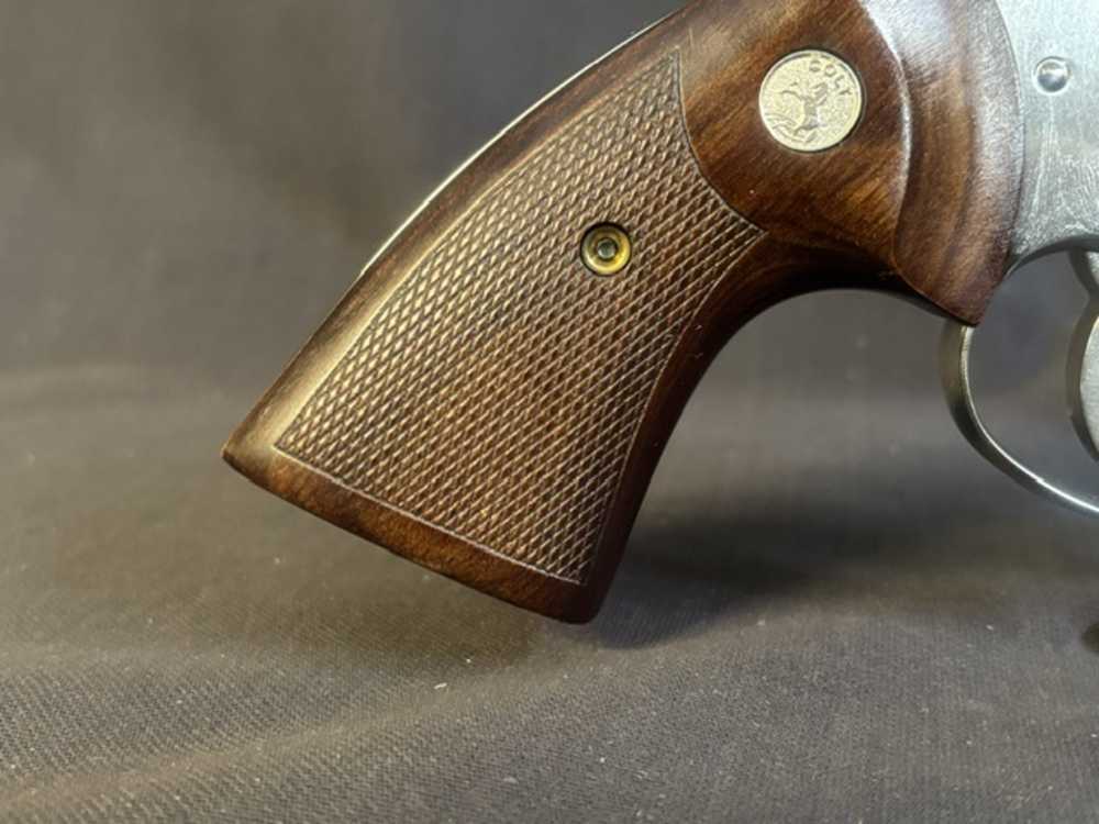 Colt Python 4" .357 Stainless-img-10