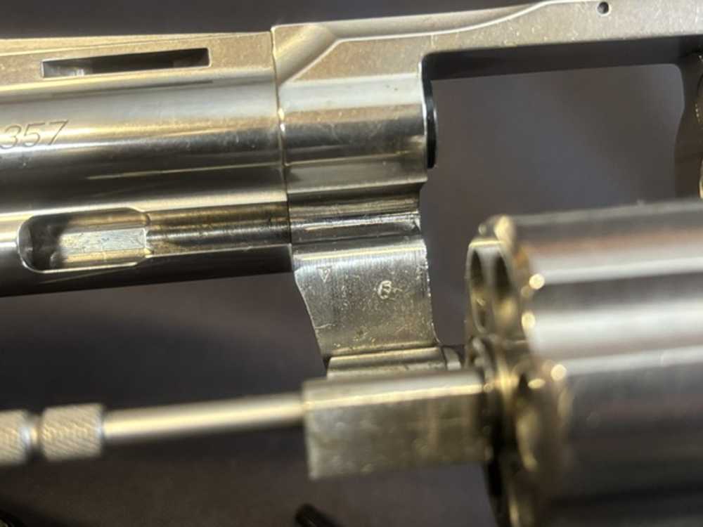 Colt Python 4" .357 Stainless-img-17