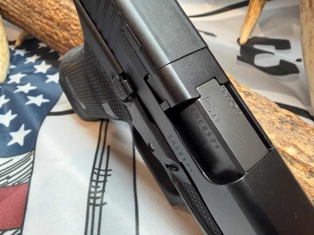 GLOCK 19 GEN 6 9MM SEMI-AUTO PISTOL-img-3