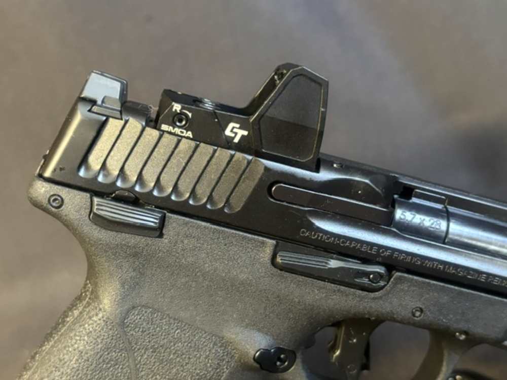 Smith and Wesson M&P5.7 Crimson Trace Green-img-9