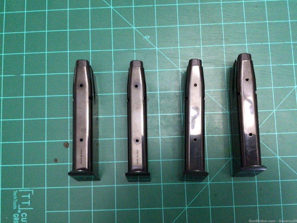 Lot of 4 MecGar unused CZ75B 16rd  9mm magazines -img-2
