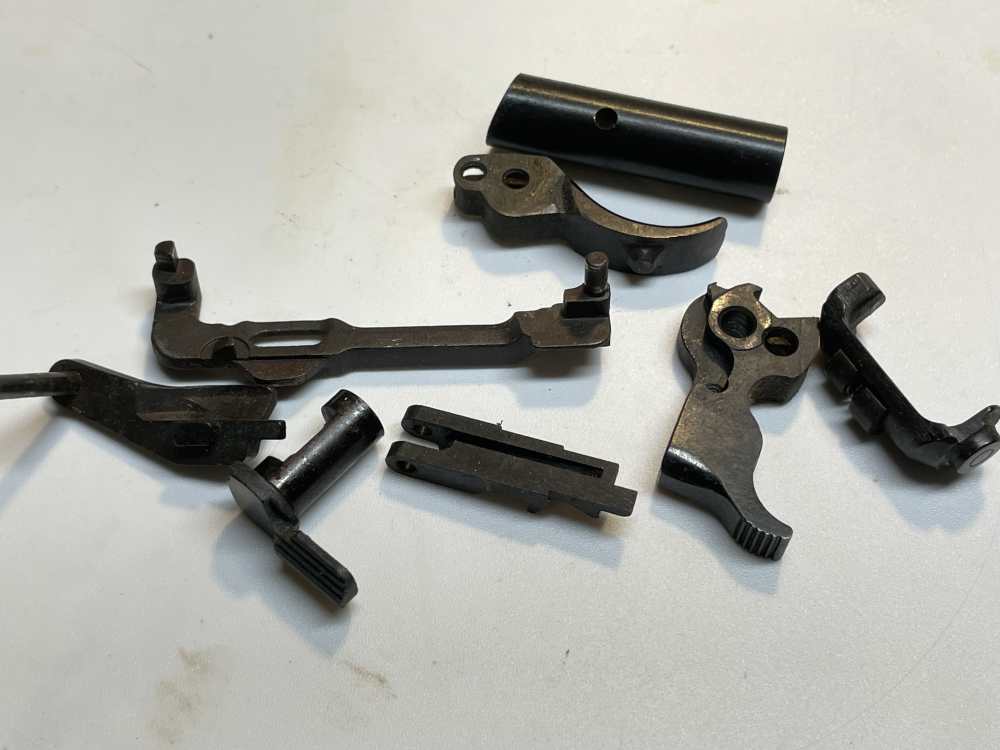 Browning BDA .380 parts barrel slide grips -img-12