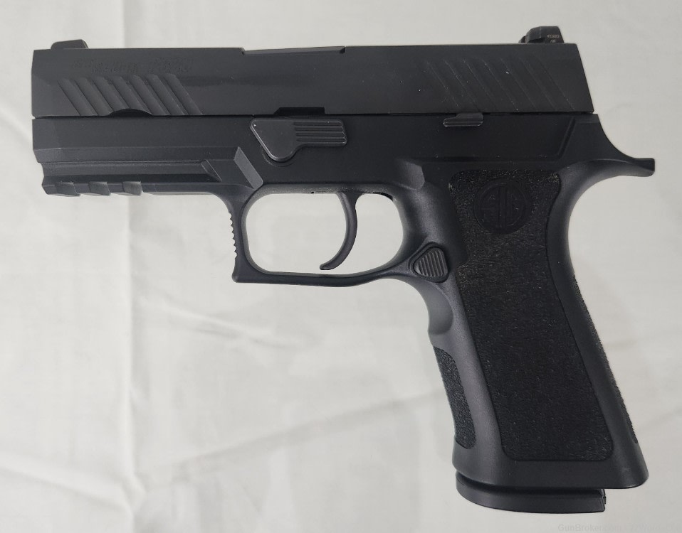Sig Sauer P320 Carry w/ Upgrades X Grip 9mm 3.9in - Used-img-0