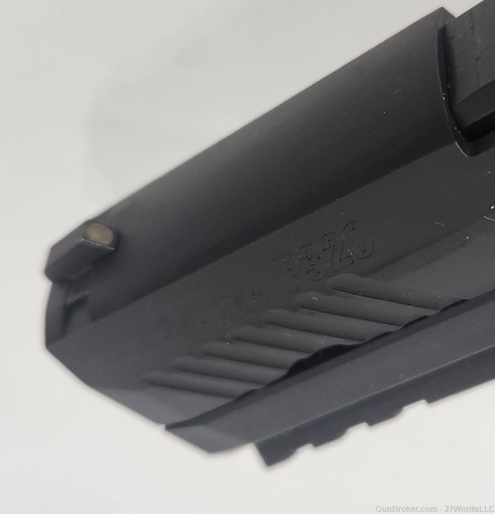 Sig Sauer P320 Carry w/ Upgrades X Grip 9mm 3.9in - Used-img-2