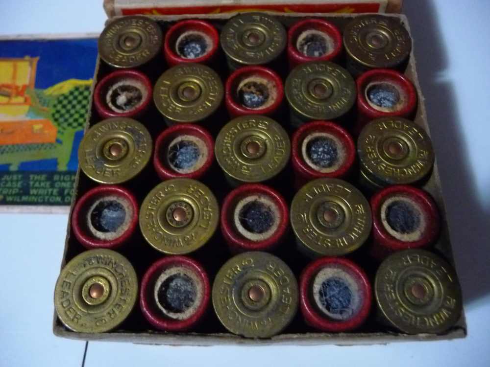 RARE 2 PC WINCHESTER 16 GA BALL BOX FULL SUPER NEAT LABEL IN IT-img-12