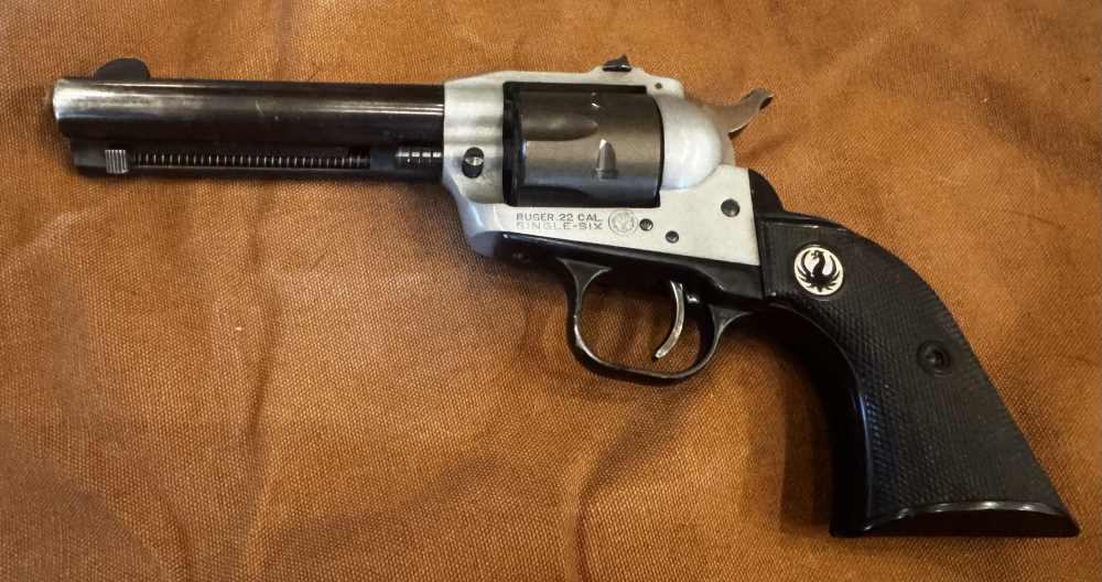 Rare Ruger Lightweight Single-Six Tri-Color .22 LR – 1956 Flat Gate UNCONVE-img-0