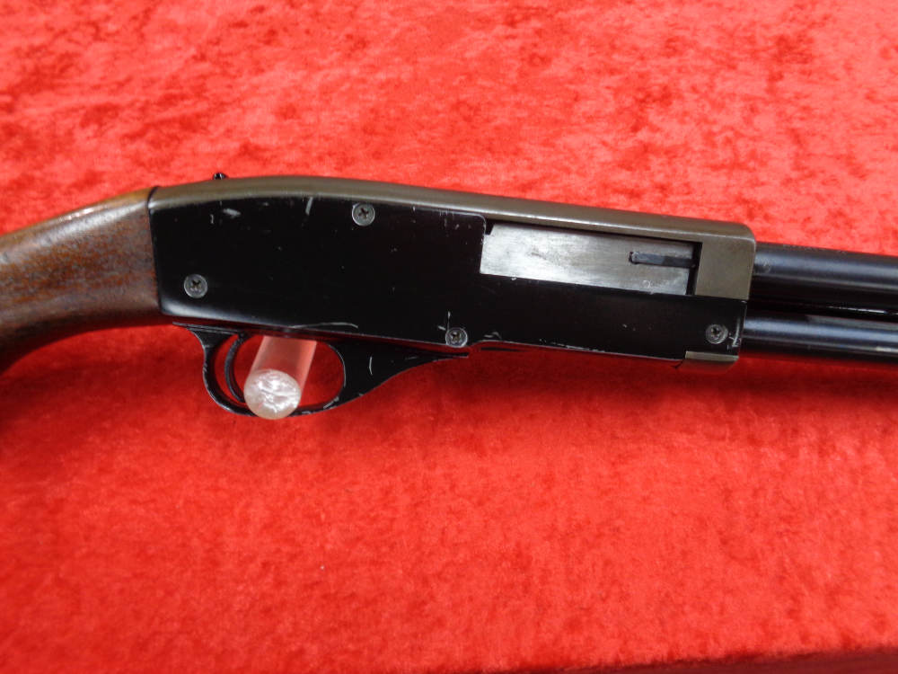 H&R Model 402 410 Pump Action Shotgun Harrington Richardson 42 HR C&R TRADE-img-2