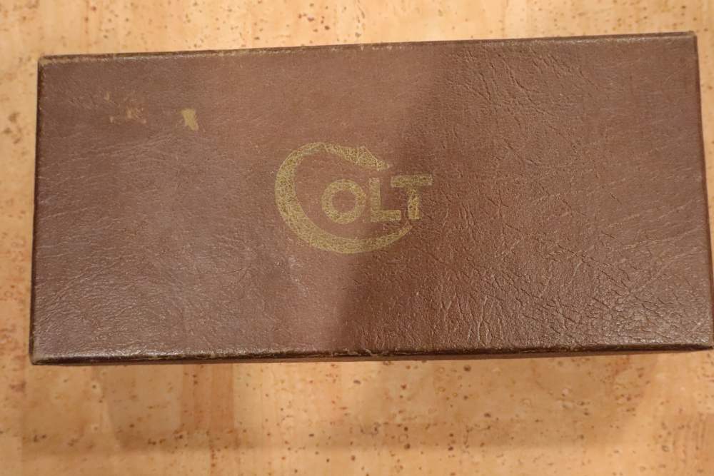 Colt Dective Special  38Spl. 1950 Like New in the Box -img-2
