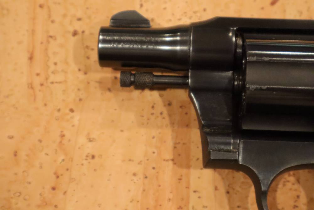 Colt Dective Special  38Spl. 1950 Like New in the Box -img-24