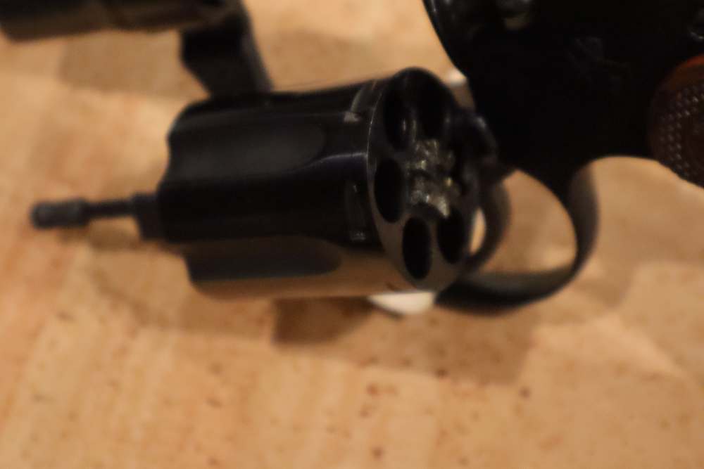 Colt Dective Special  38Spl. 1950 Like New in the Box -img-12