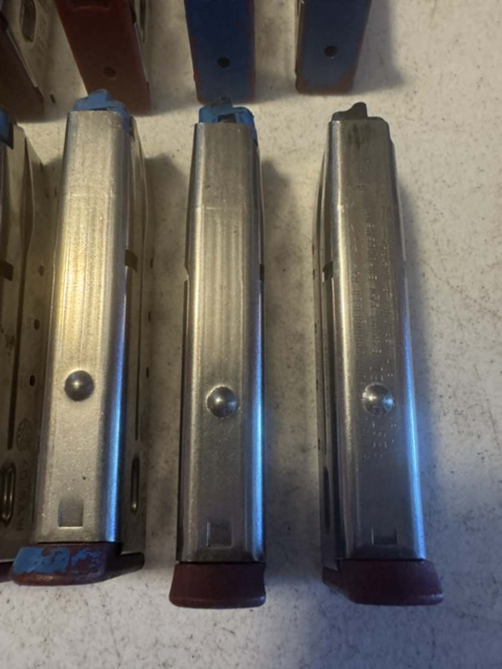 Lot of 10, S&W, 4006, 11 Round, 40S&W, Red Base, Magazines, Item P-633-img-9