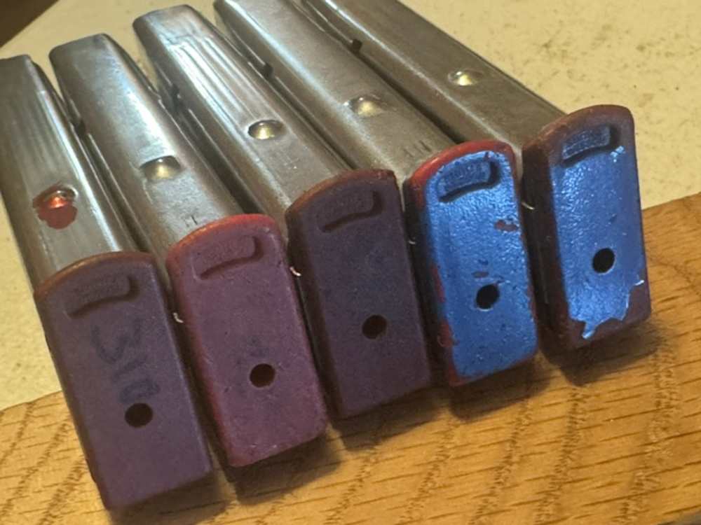 Lot of 10, S&W, 4006, 11 Round, 40S&W, Red Base, Magazines, Item P-633-img-14