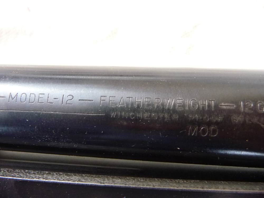 12 GA WINCHESTER MODEL 12 FEATHER WEIGHT 28 INCH MOD CK-img-22