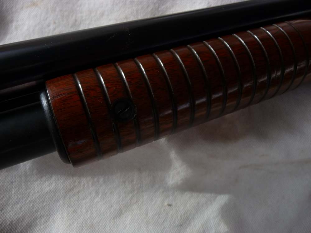 12 GA WINCHESTER MODEL 12 FEATHER WEIGHT 28 INCH MOD CK-img-8