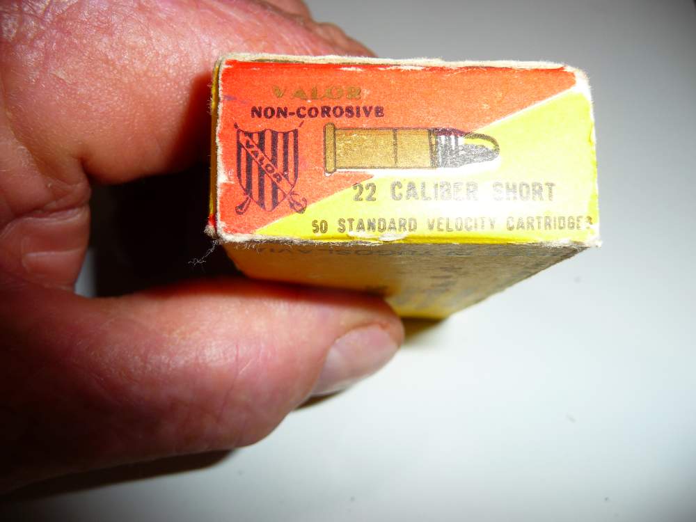5 boxes 22 ammo 4 long one short Remington and valor-img-6