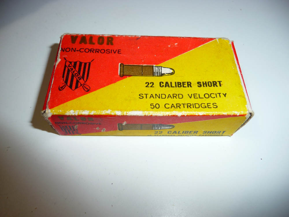 5 boxes 22 ammo 4 long one short Remington and valor-img-4