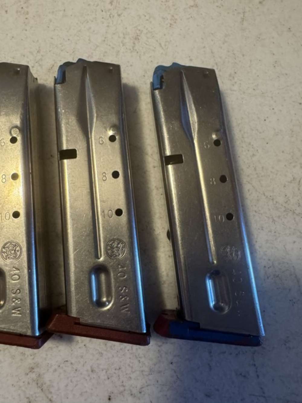 Lot of 5, S&W, 4006, 11 Round, 40S&W, Red Base, Magazines, Item P-634-img-7